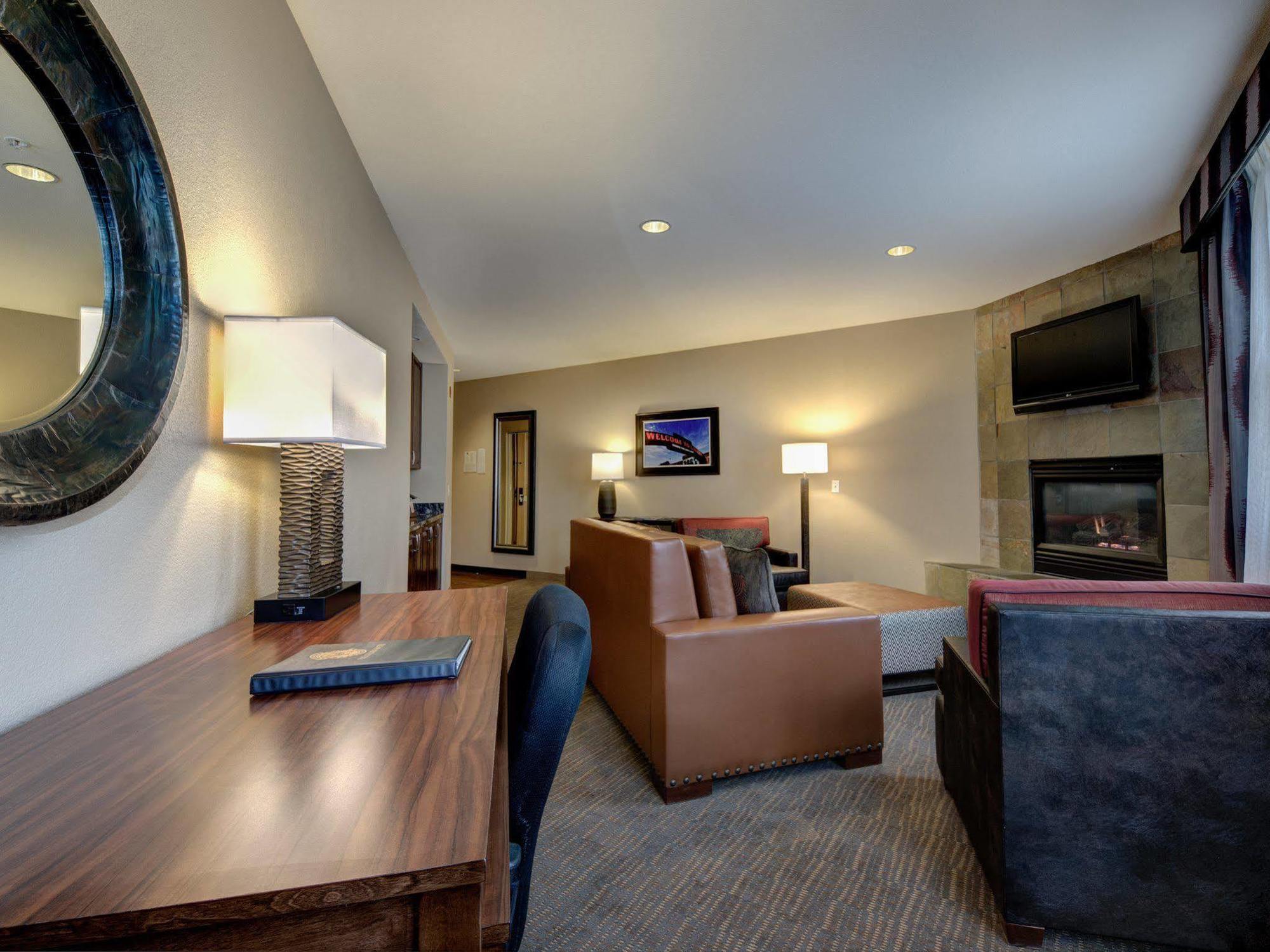 The Golden Hotel, Ascend Hotel Collection Extérieur photo